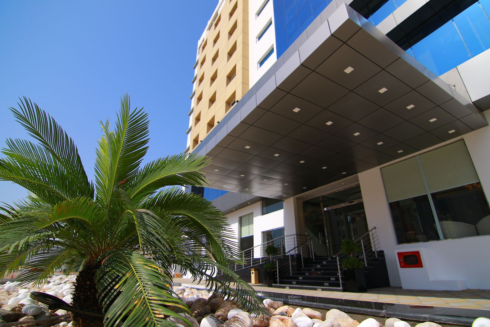 Centara Oman Hotel 4*